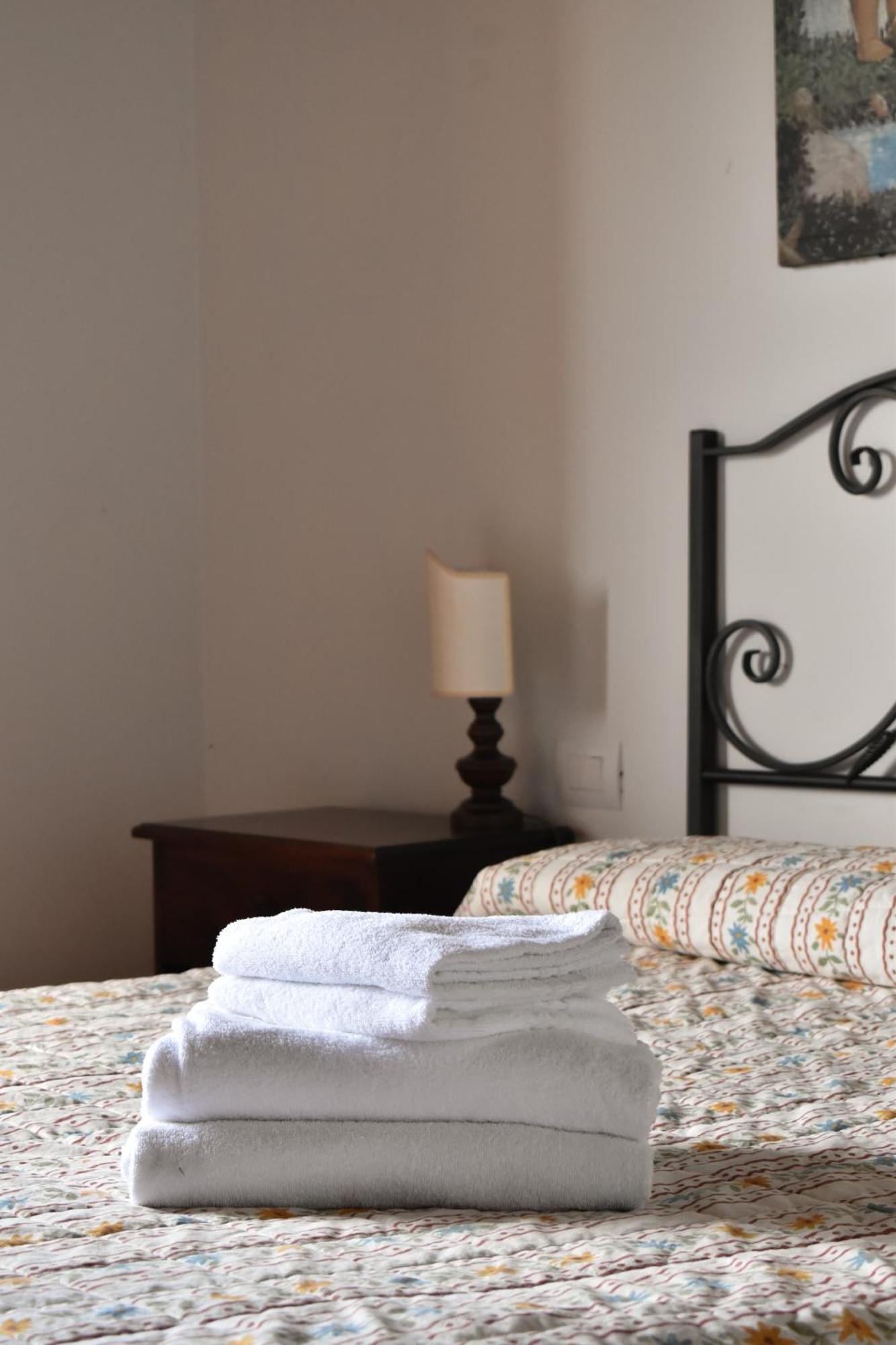 Agriturismo Fattoria Sant'Appiano Barberino di Val dʼElsa Exteriör bild